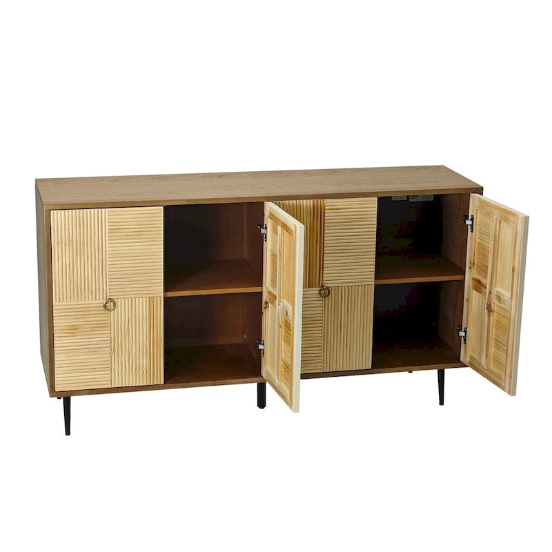Bahut 4 portes avec panneaux en pin sculpté et pieds en fer