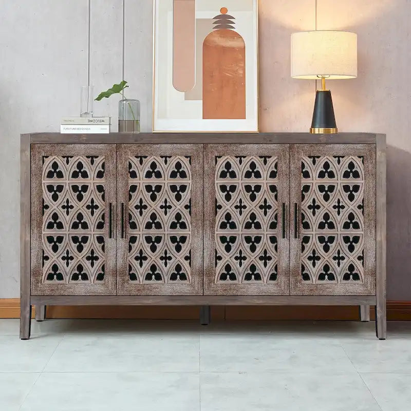 Buffet en bois à quatre portes, motifs floraux évidés, finition marron antique