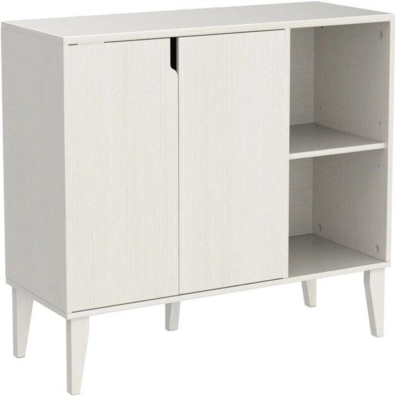 Buffet en bois blanc avec portes et étagères ouvertes