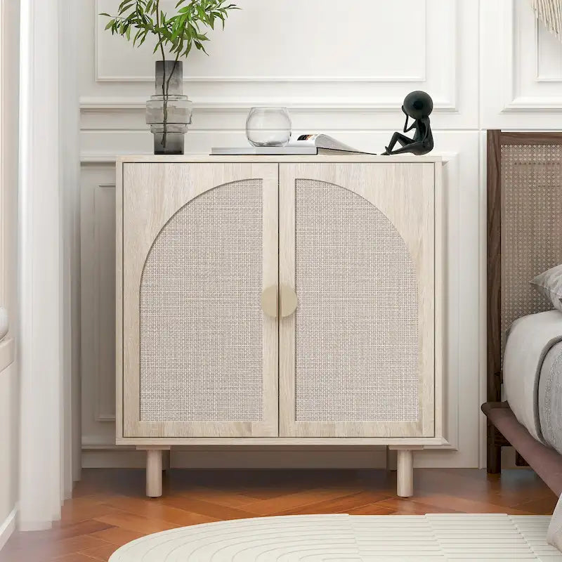 Meuble de rangement en rotin style bohème avec portes cintrées et étagères réglables Noir naturel
